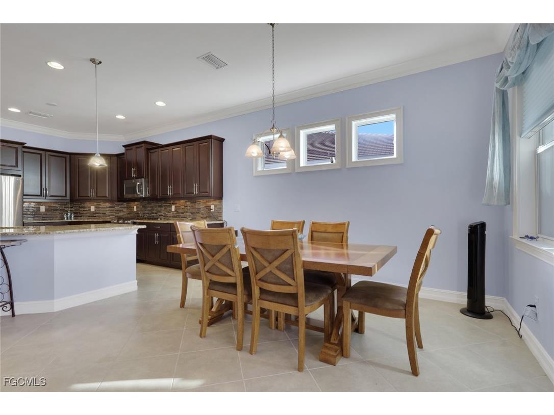 3990 Otter Bend Circle Fort Myers FL 33905 2025023334 image14