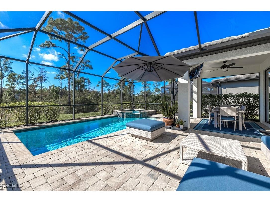 3990 Spotted Eagle Way Fort Myers FL 33966 2025023785 image1