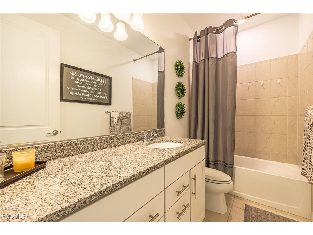 3990 Spotted Eagle Way Fort Myers FL 33966 2025023785 image19