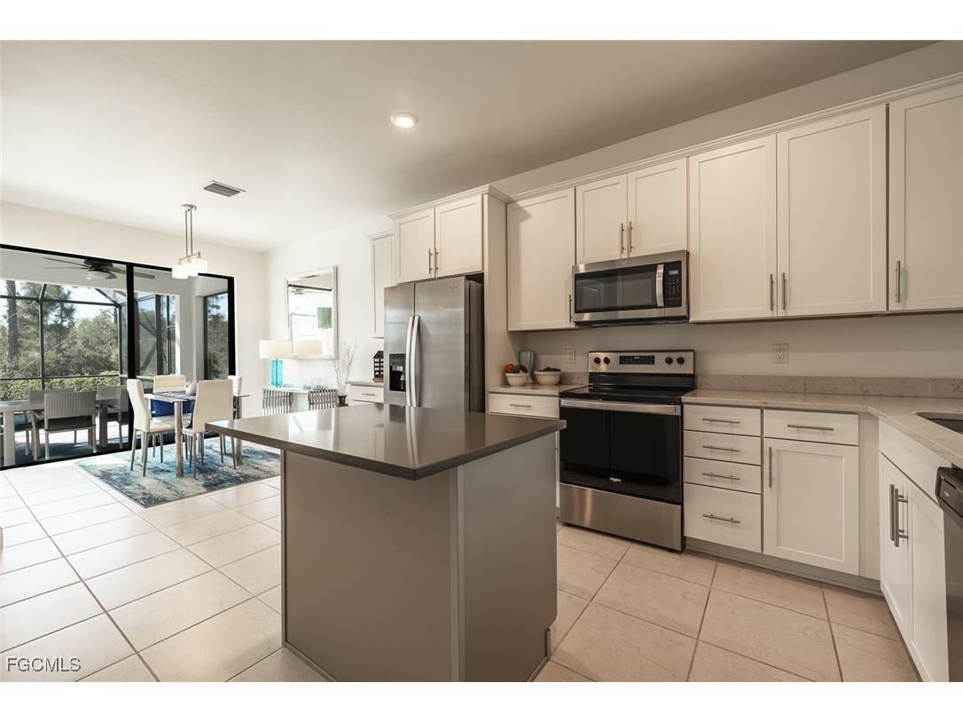 3990 Spotted Eagle Way Fort Myers FL 33966 2025023785 image7
