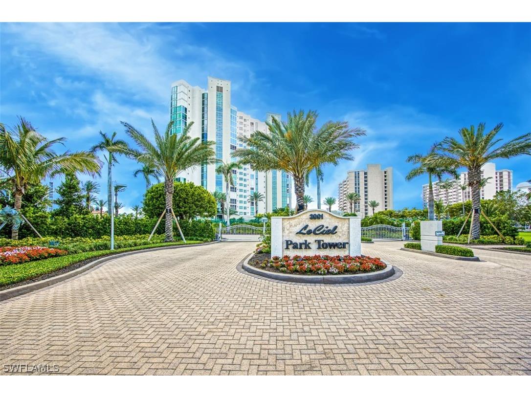 3991 Gulf Shore Boulevard N #202 Naples FL 34103 224033037 image1
