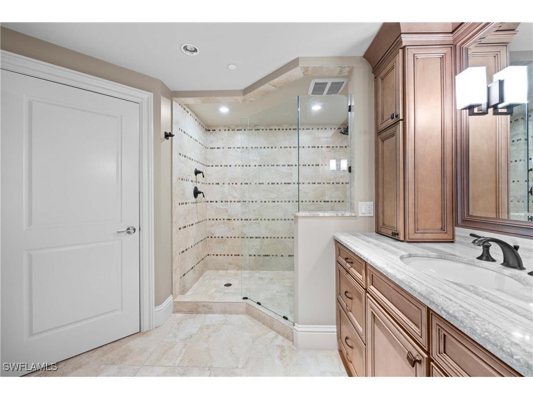 3991 Gulf Shore Boulevard N #PH101 Naples FL 34103 224097662 image26