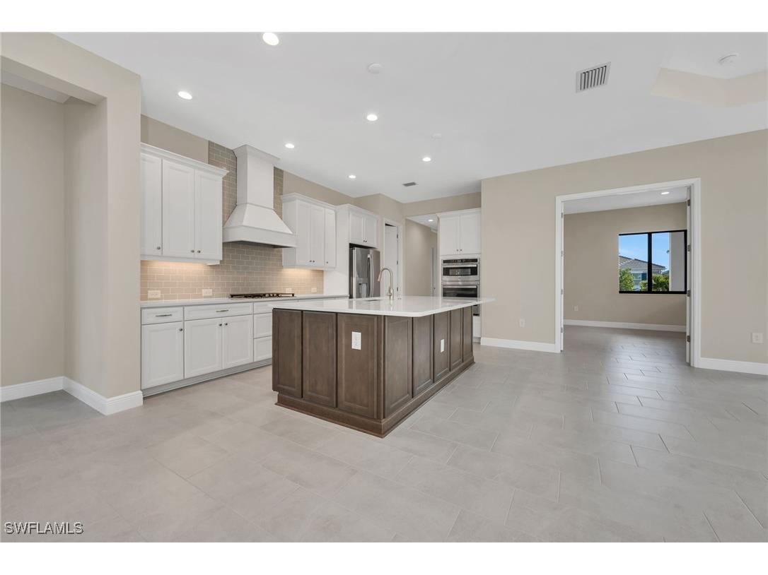 3993 Perseus Street Naples FL 34120 226000815 image8