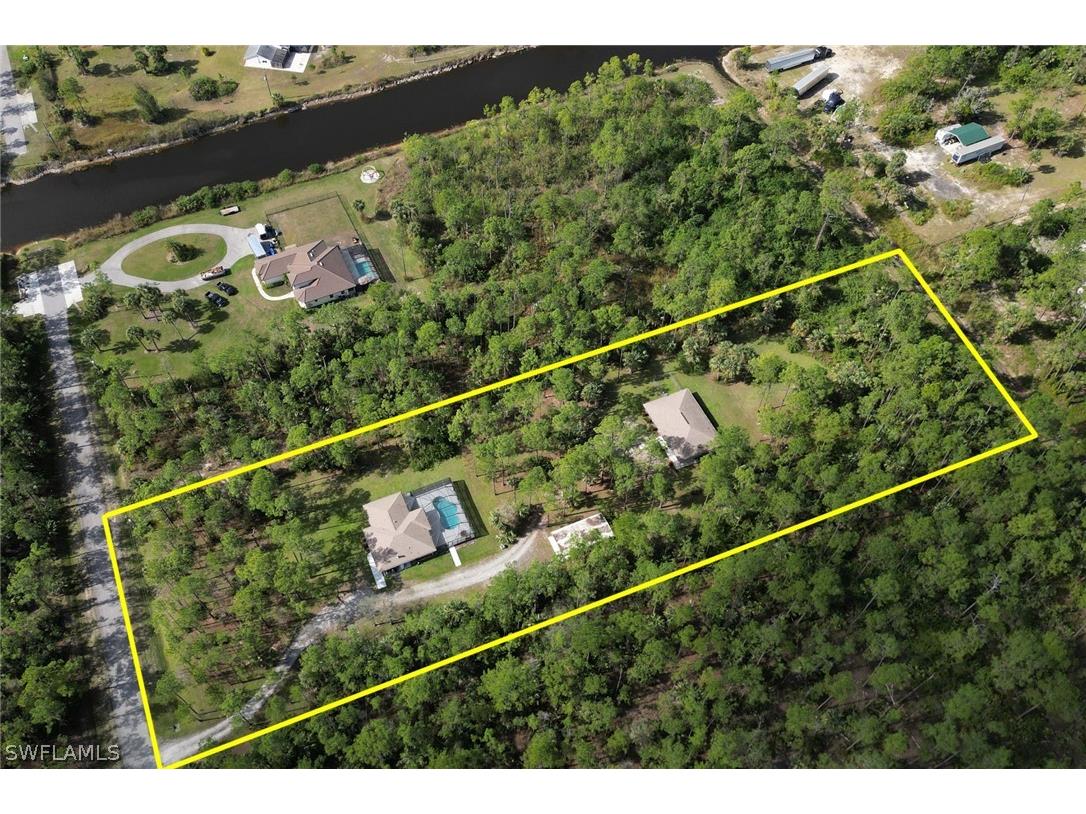 3995 8th Avenue NE Naples FL 34120 222085943 image1