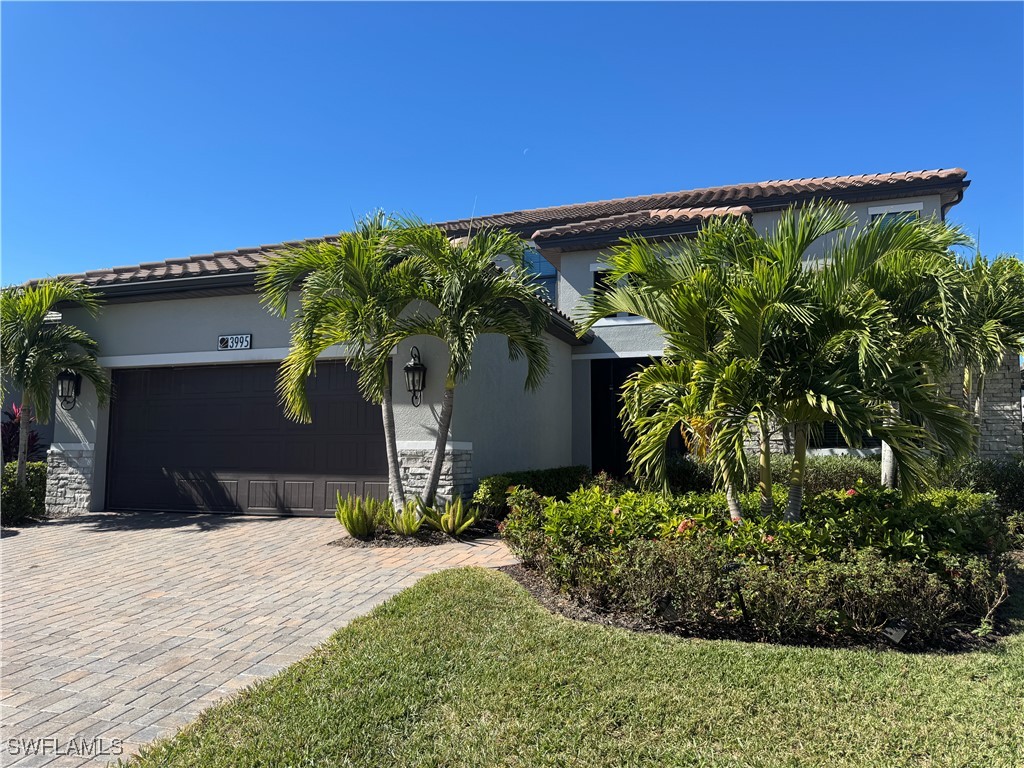 3995 Pegasus Way Naples FL 34120 225083188 image1