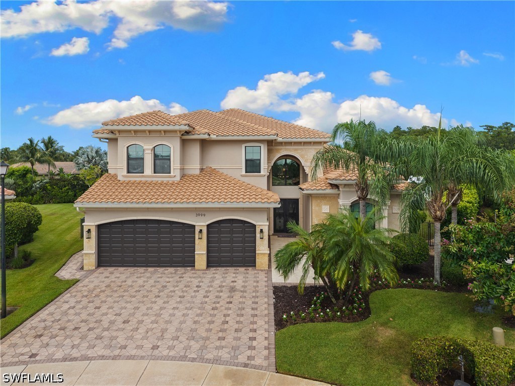 3999 Bering Court Naples FL 34119 226025889 image1