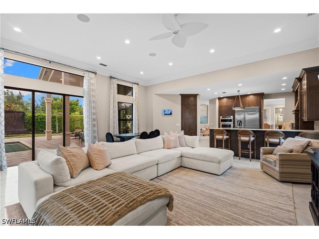 3999 Bering Court Naples FL 34119 226025889 image11