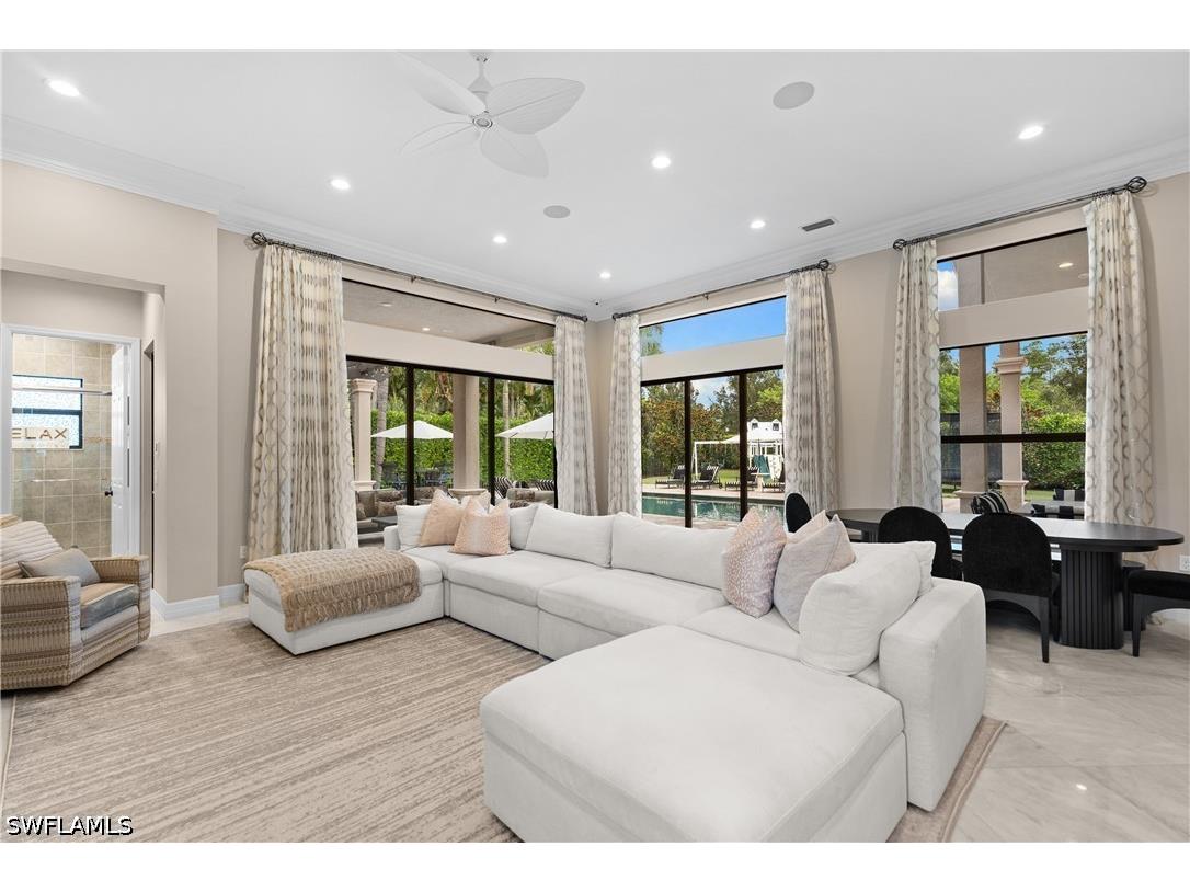 3999 Bering Court Naples FL 34119 226025889 image12