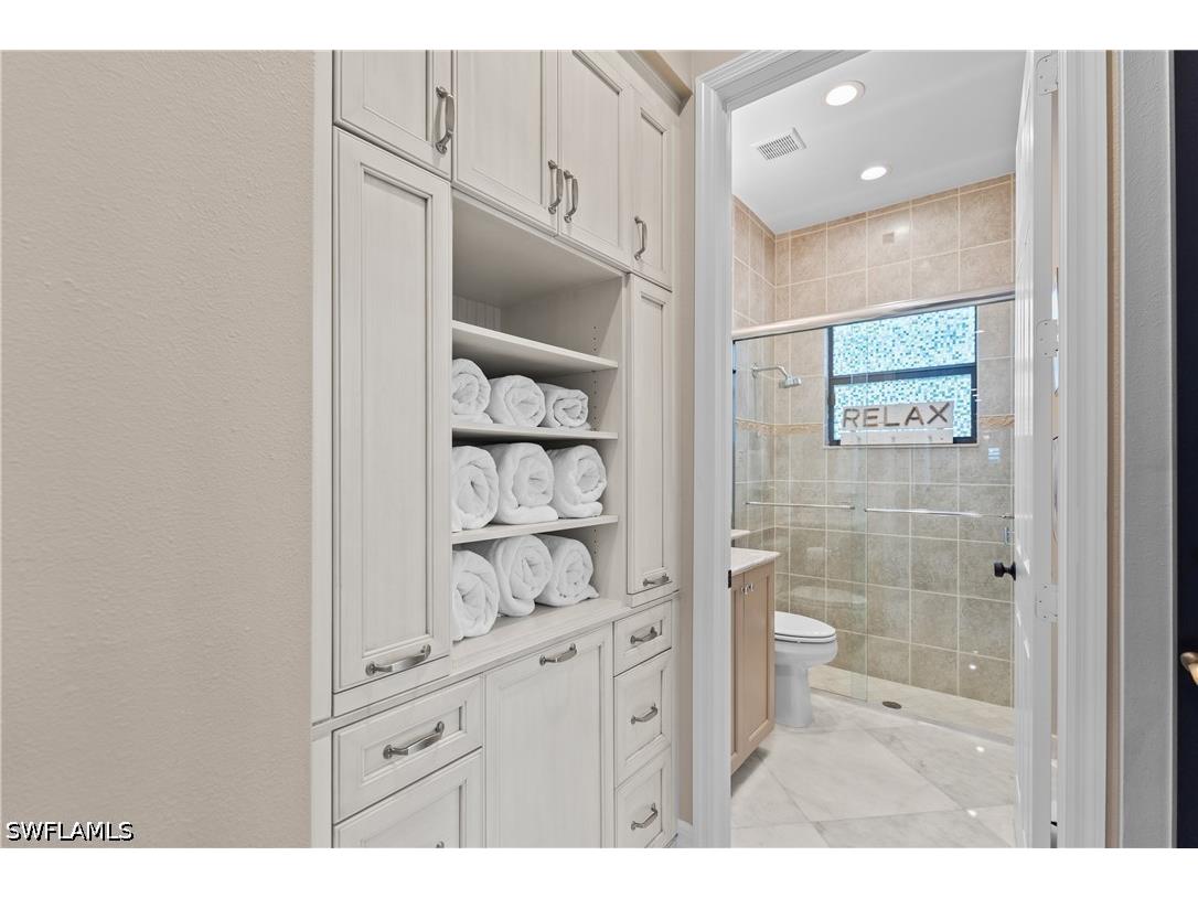 3999 Bering Court Naples FL 34119 226025889 image13