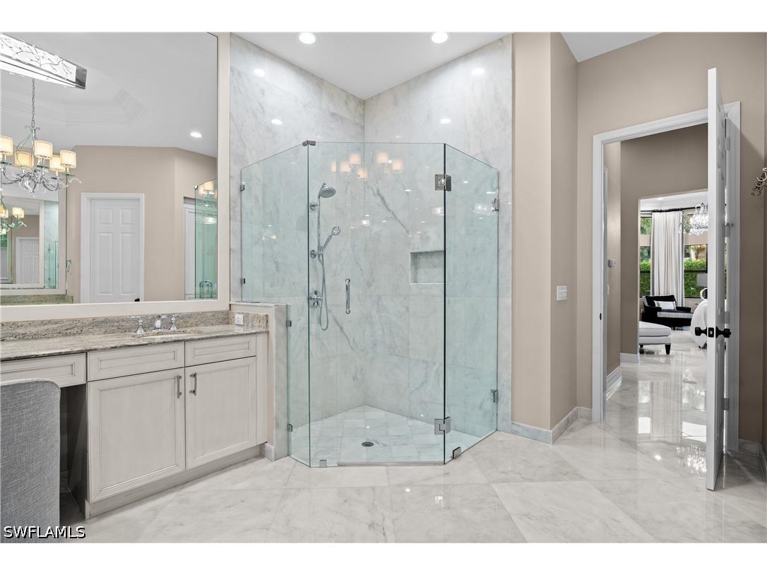 3999 Bering Court Naples FL 34119 226025889 image18