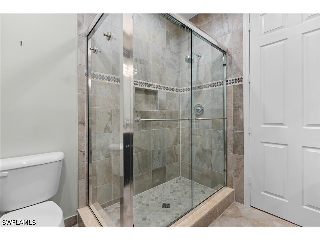 3999 Bering Court Naples FL 34119 226025889 image33