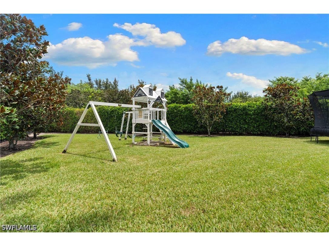 3999 Bering Court Naples FL 34119 226025889 image47