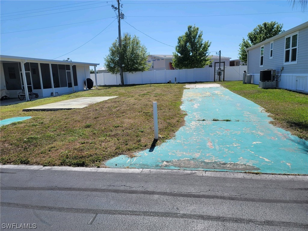 4 Cherokee Trail Naples FL 34113 223017653 image1