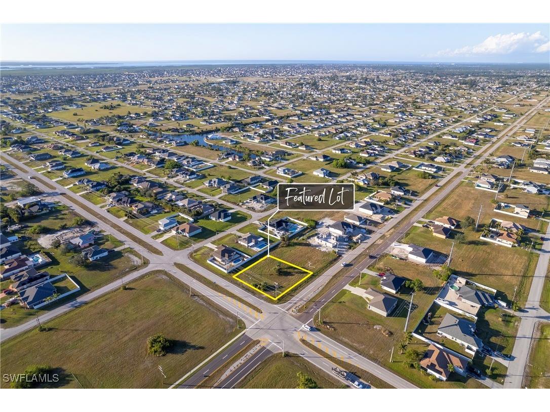4 El Dorado Boulevard N Cape Coral FL 33993 224102819 image1