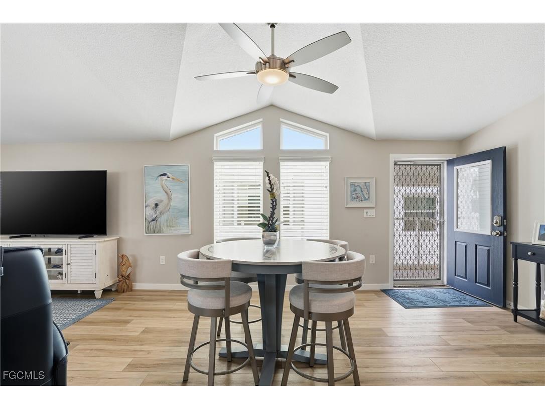 4 Galleon Way Fort Myers Beach FL 33931 2025024795 image10