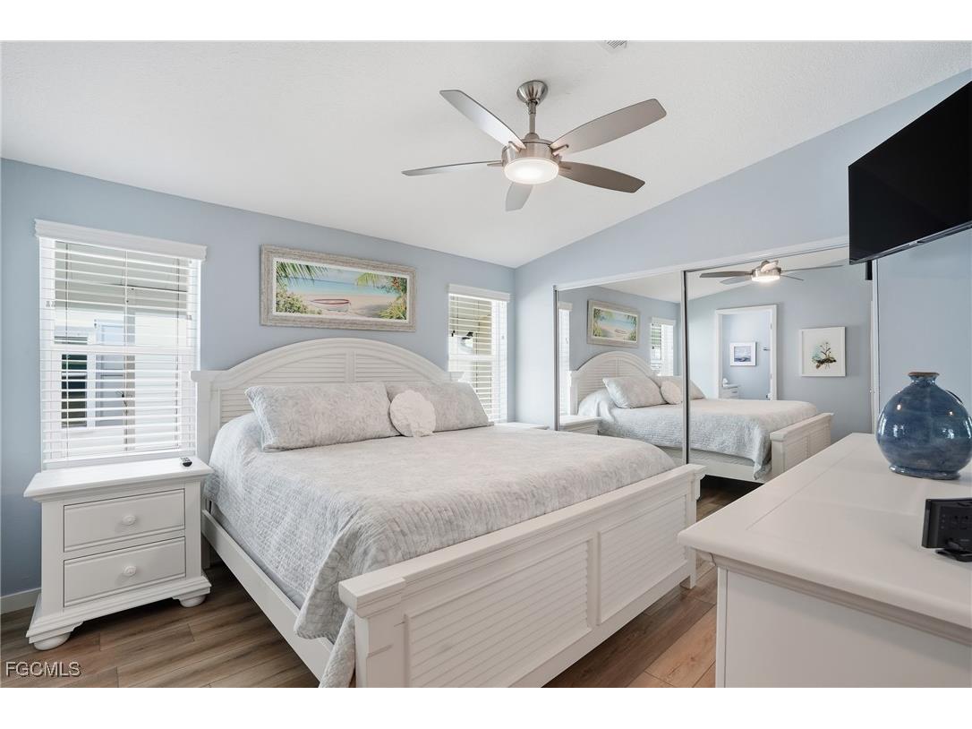 4 Galleon Way Fort Myers Beach FL 33931 2025024795 image12
