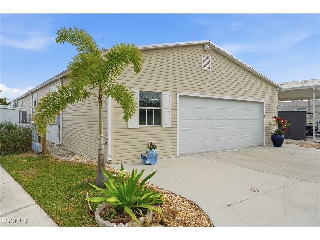 4 Galleon Way Fort Myers Beach FL 33931 2025024795 image31