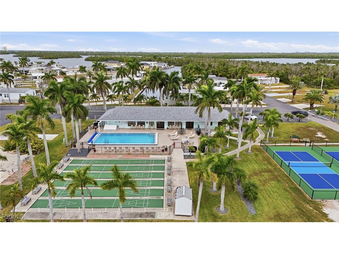 4 Galleon Way Fort Myers Beach FL 33931 2025024795 image36