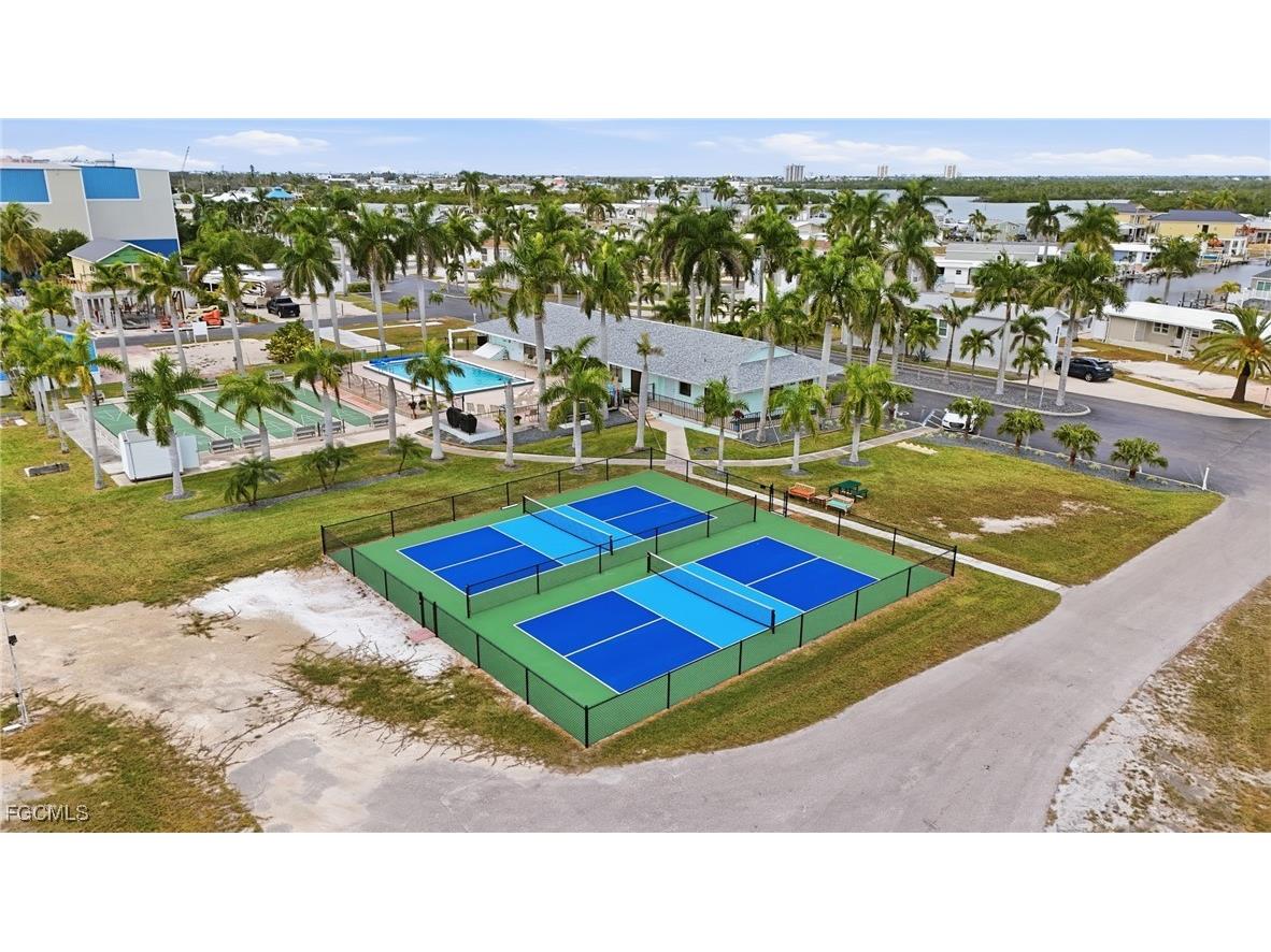 4 Galleon Way Fort Myers Beach FL 33931 2025024795 image37