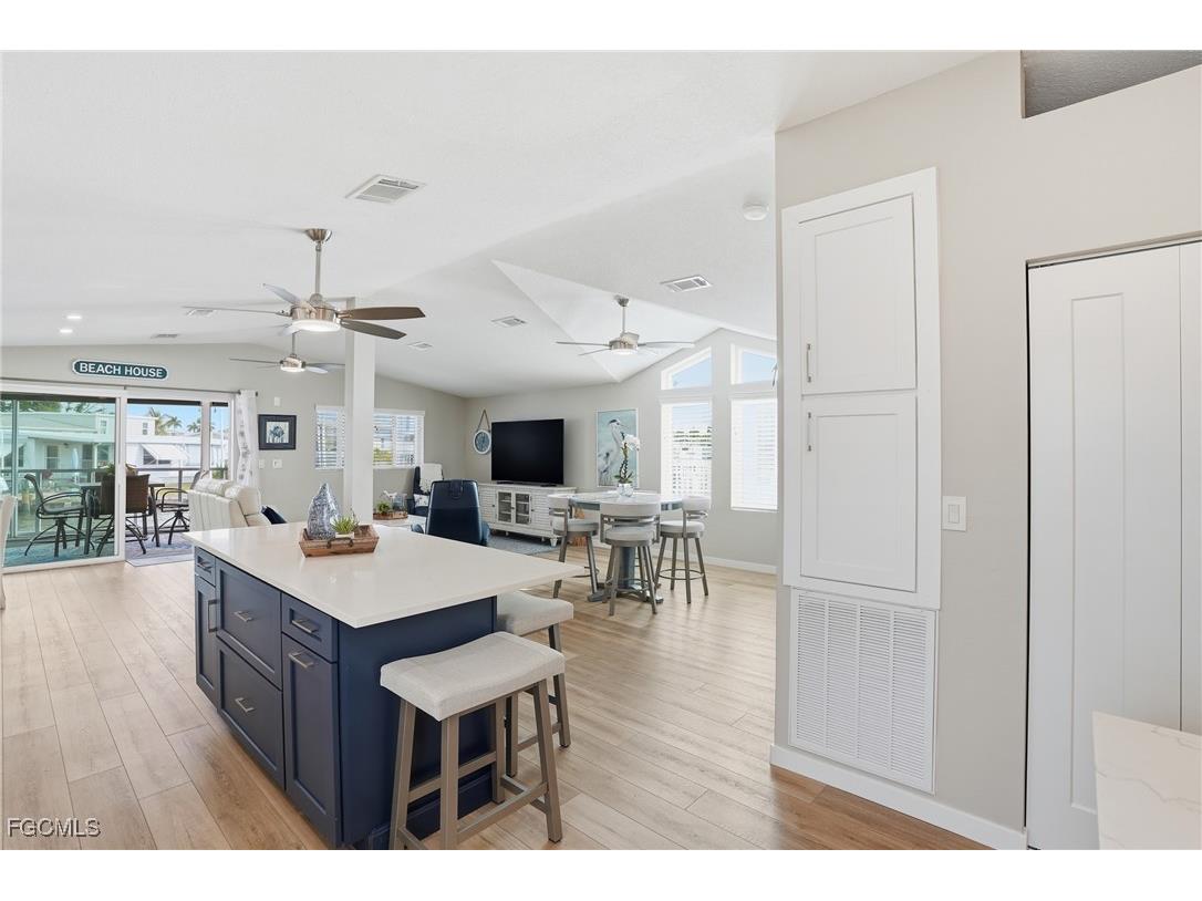 4 Galleon Way Fort Myers Beach FL 33931 2025024795 image9