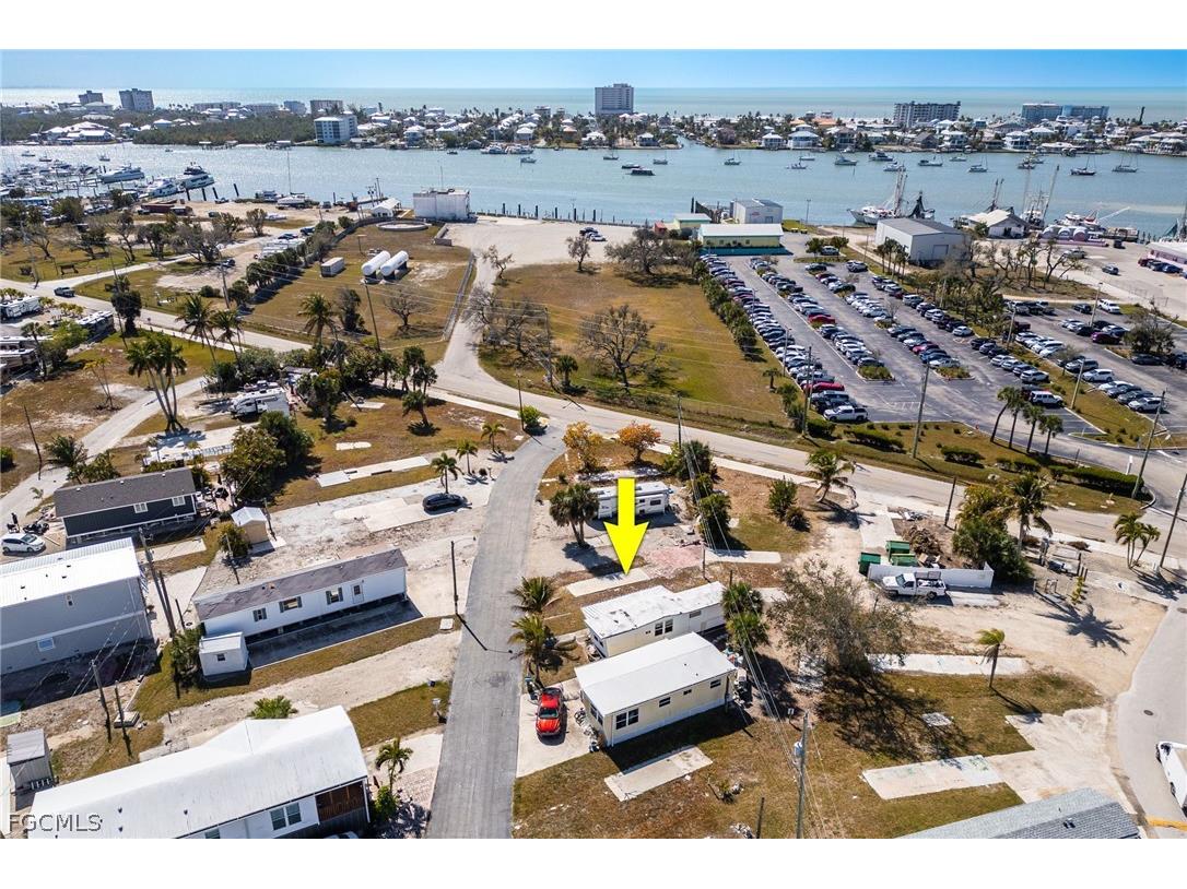 4 Helen Lane Fort Myers Beach FL 33931 2026008704 image17