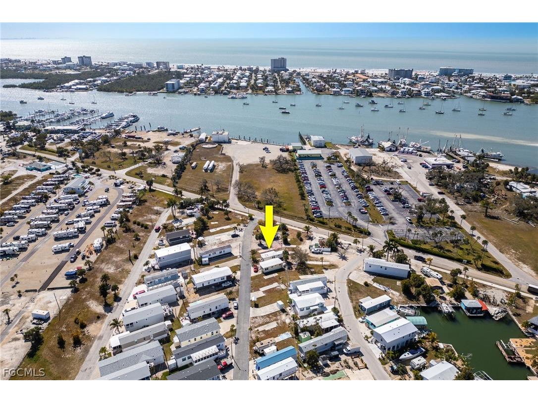 4 Helen Lane Fort Myers Beach FL 33931 2026008704 image20