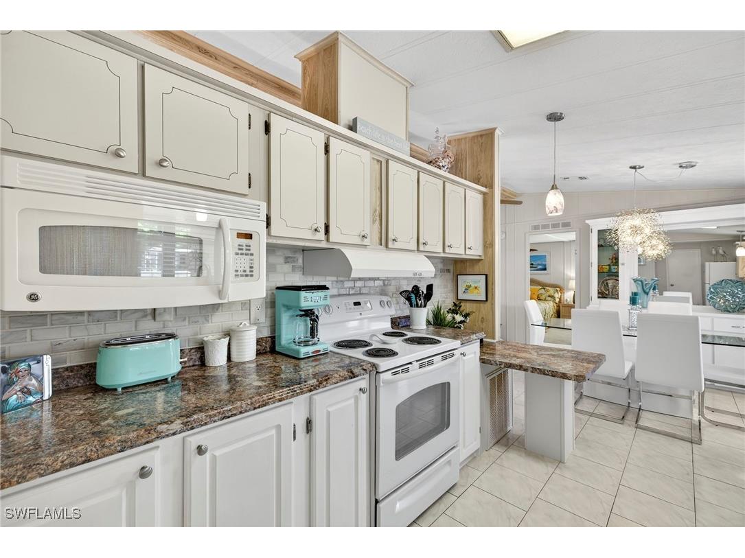 4 Oceans Boulevard #4 Naples FL 34104 225076872 image13