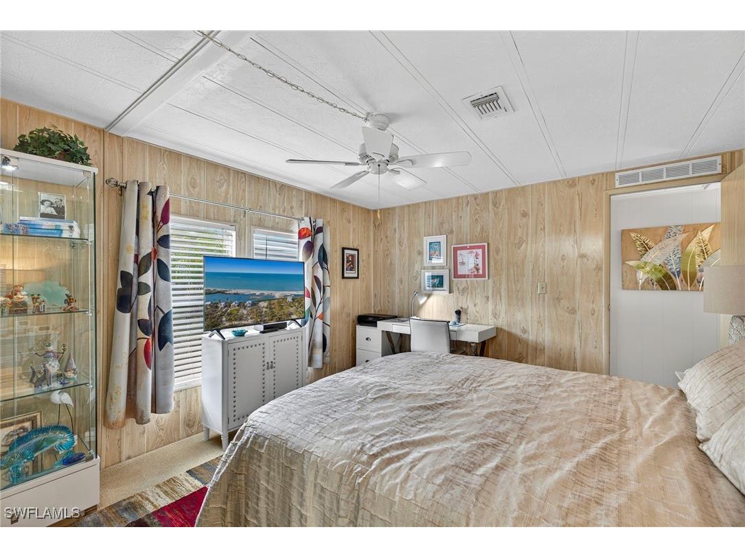 4 Oceans Boulevard #4 Naples FL 34104 225076872 image21