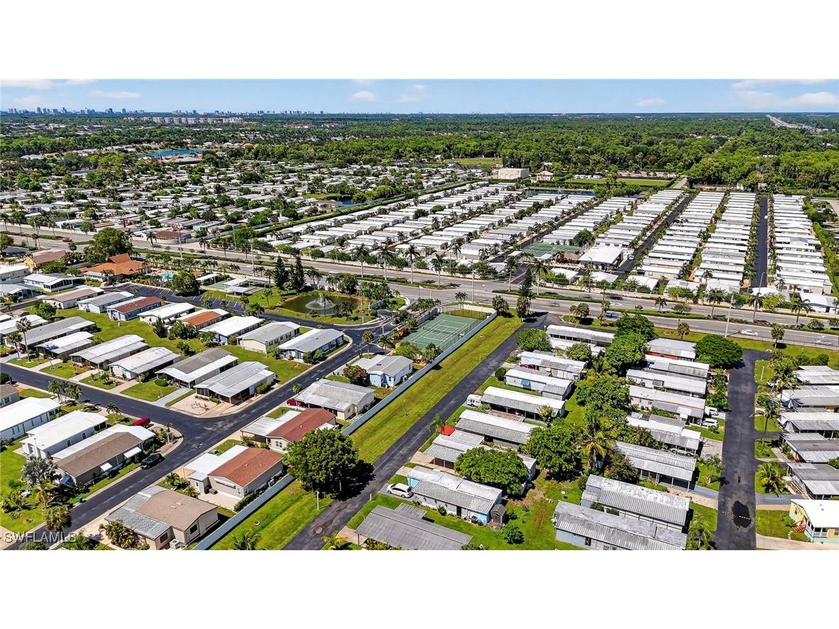 4 Oceans Boulevard #4 Naples FL 34104 225076872 image35