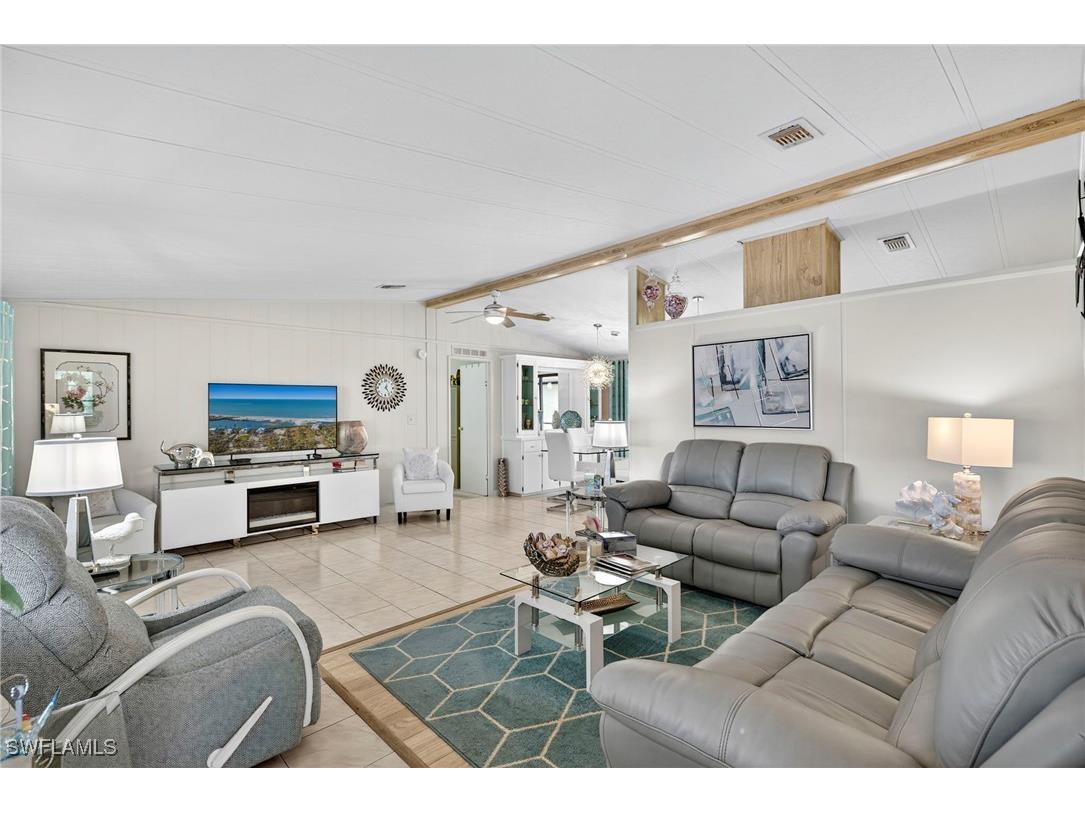 4 Oceans Boulevard #4 Naples FL 34104 225076872 image5