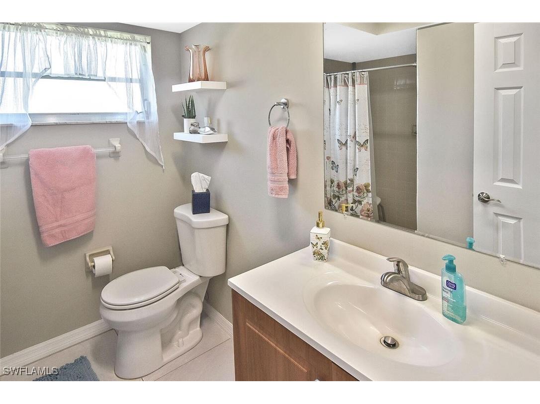 4 Park Lane Circle Lehigh Acres FL 33936 224101394 image11