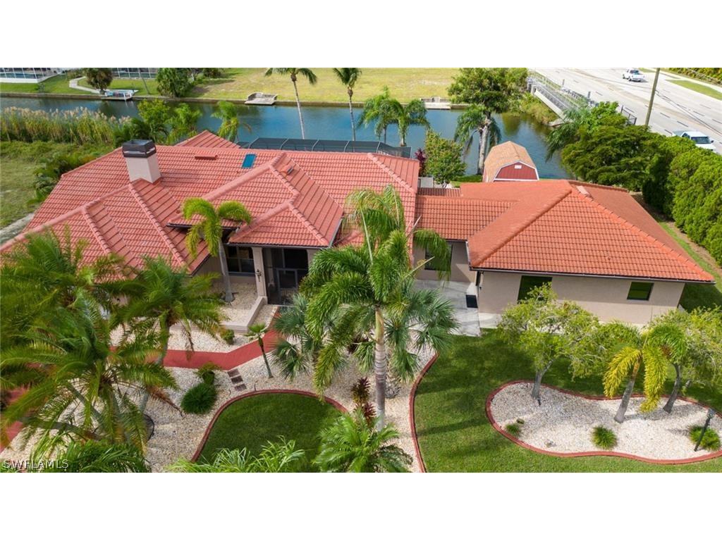 4 SE 21st Avenue Cape Coral FL 33990 224033918 image1