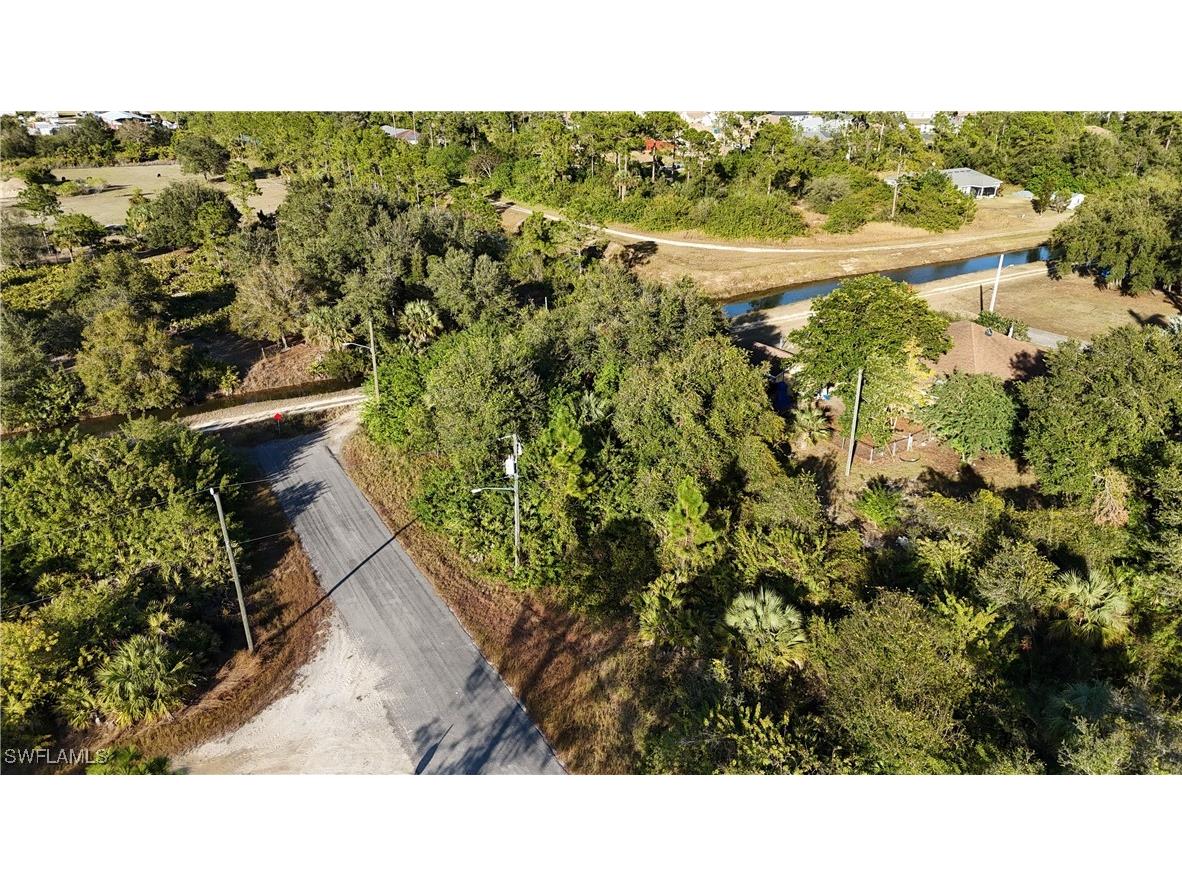 4 W 18th Street Lehigh Acres FL 33972 224099637 image1