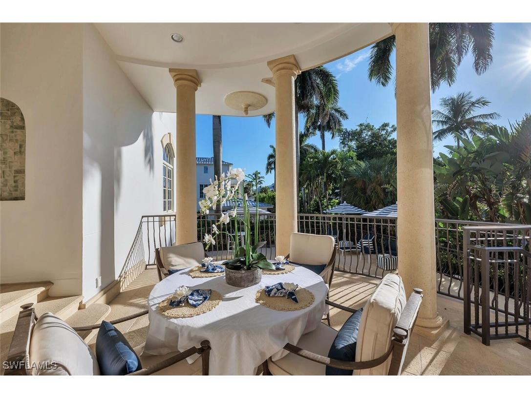 40 5th Avenue S Naples FL 34102 224022030 image17