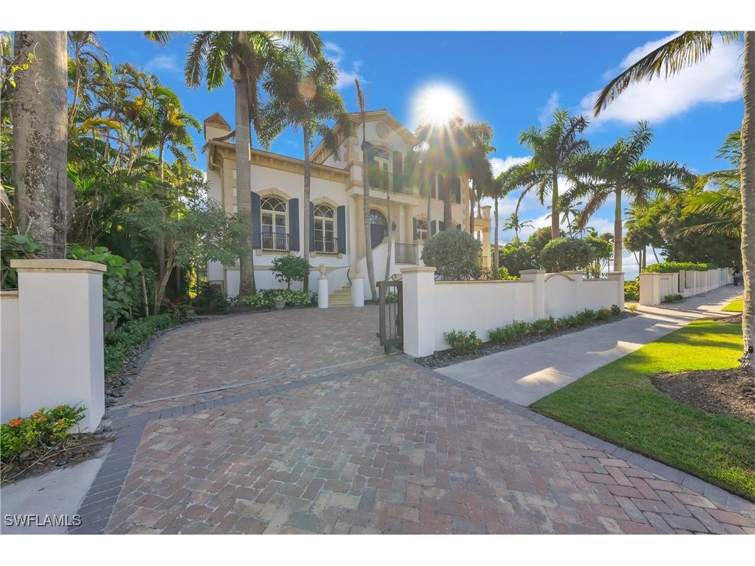 40 5th Avenue S Naples FL 34102 224022030 image5
