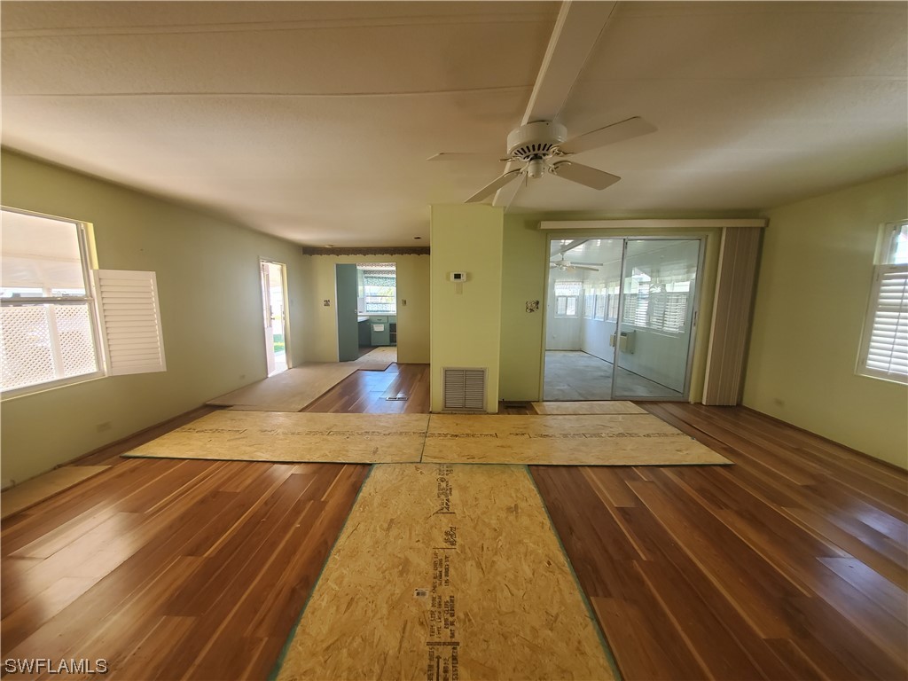 40 Enchanting Boulevard #E-40 Naples FL 34112 222085521 image1