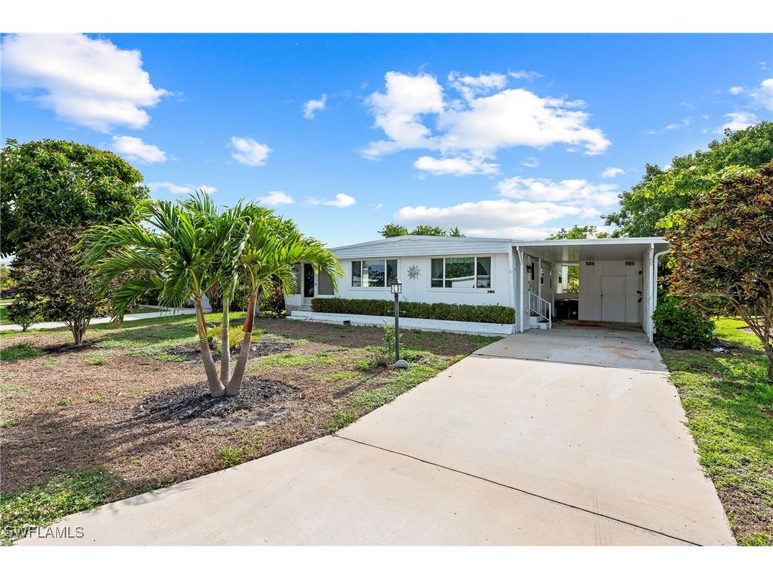 40 Le Mans Drive Naples FL 34112 225054618 image1