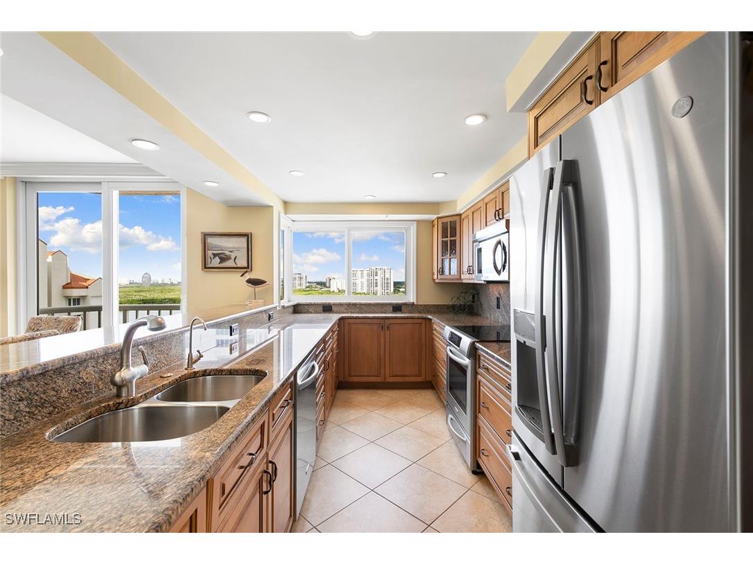 40 Seagate Drive #1204A Naples FL 34103 225080911 image10