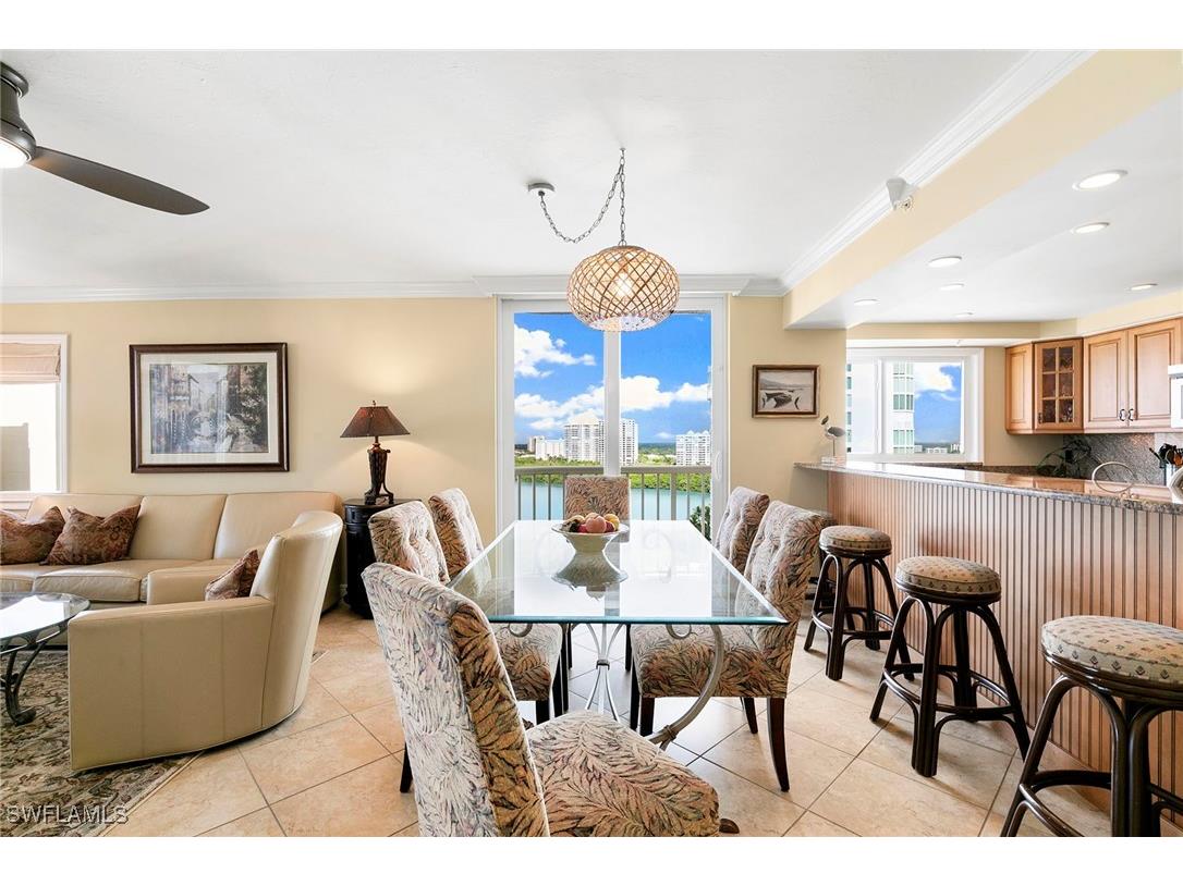 40 Seagate Drive #1204A Naples FL 34103 225080911 image4