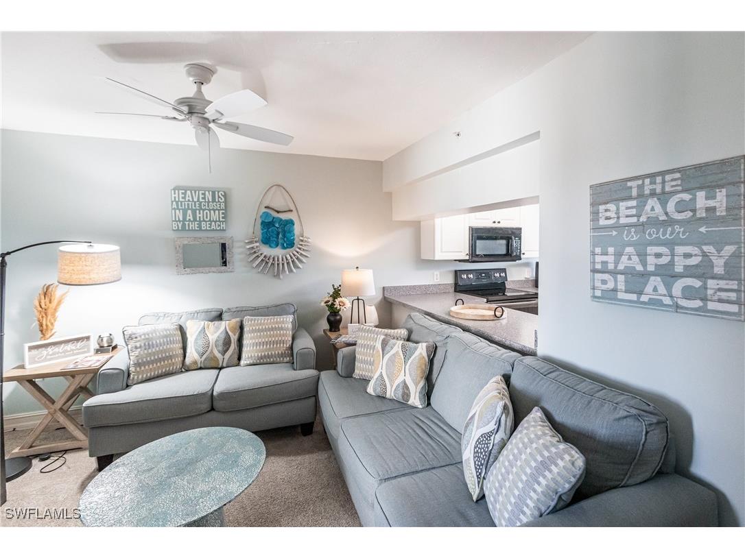 40 Seagate Drive #202A Naples FL 34103 225039973 image25