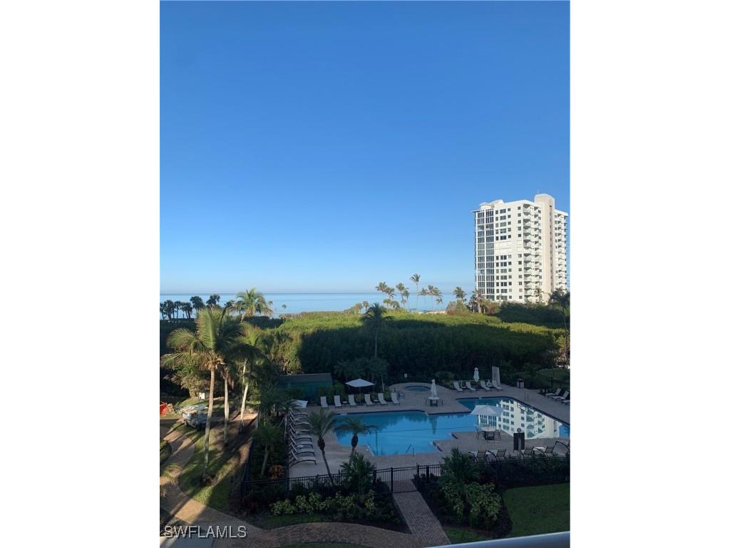 40 Seagate Drive #202A Naples FL 34103 225039973 image3