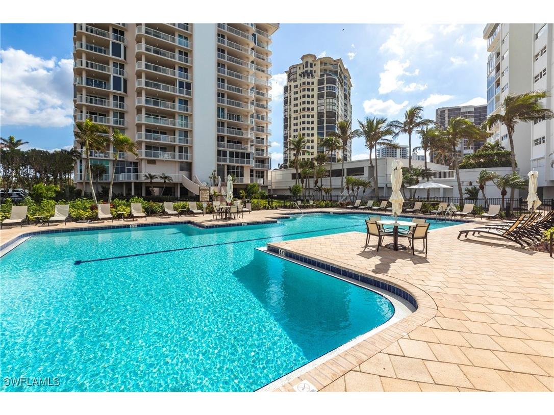 40 Seagate Drive #202A Naples FL 34103 225039973 image37