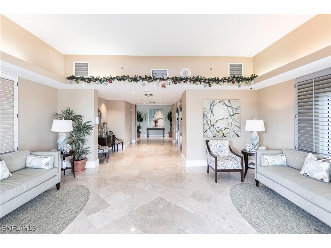 40 Seagate Drive #202A Naples FL 34103 225039973 image44