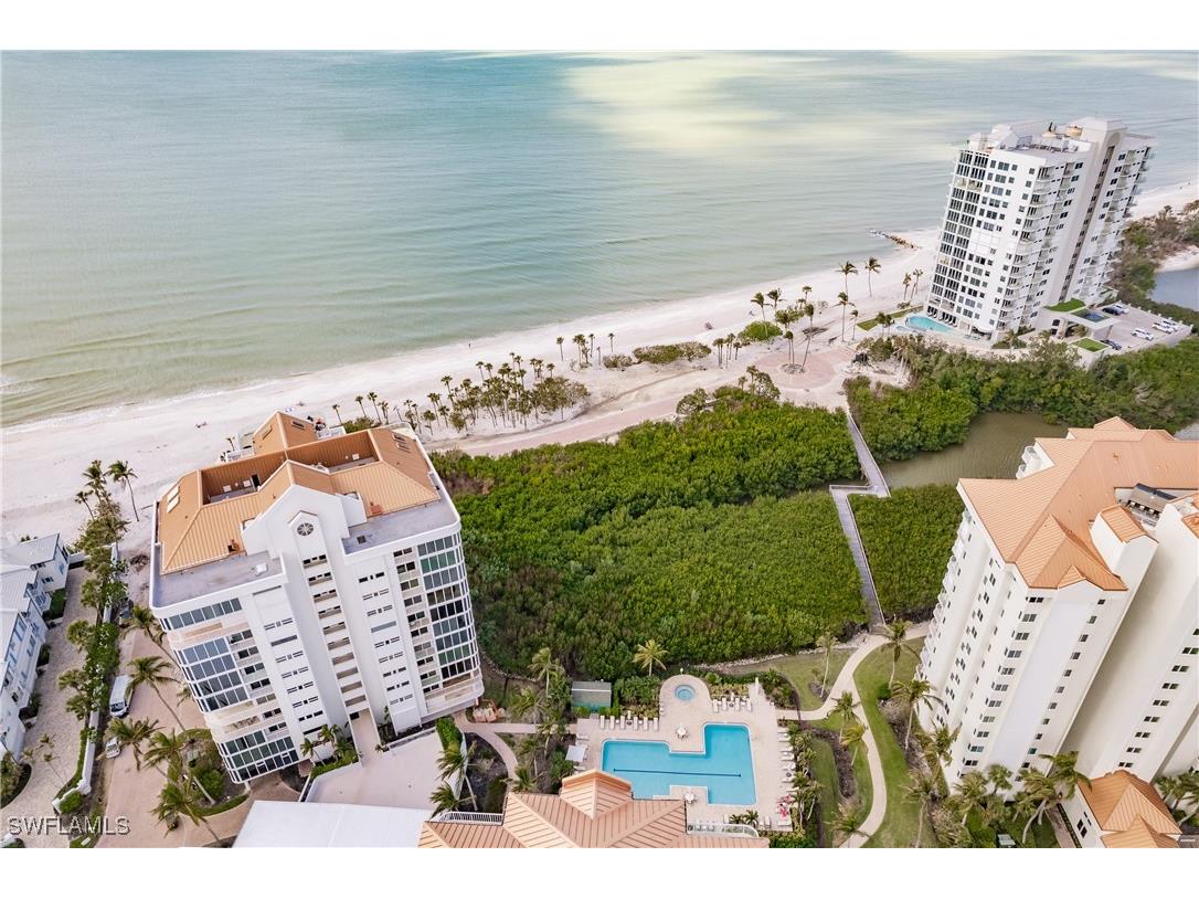 40 Seagate Drive #202A Naples FL 34103 225039973 image8