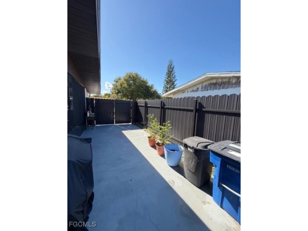 40 Victoria Drive North Fort Myers FL 33917 2026005174 image36