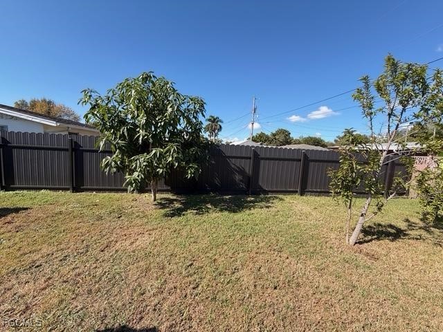 40 Victoria Drive North Fort Myers FL 33917 2026005174 image45