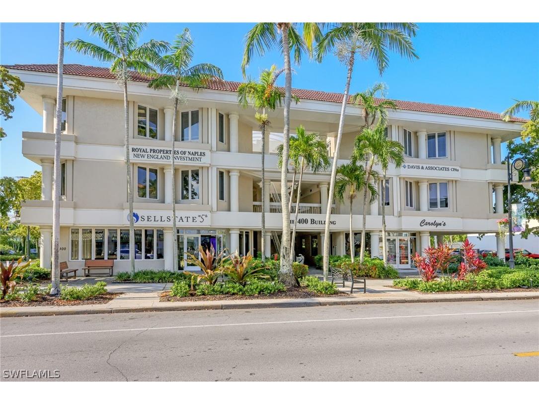 400 5 Th Avenue S #305 Naples FL 34102 224037705 image1