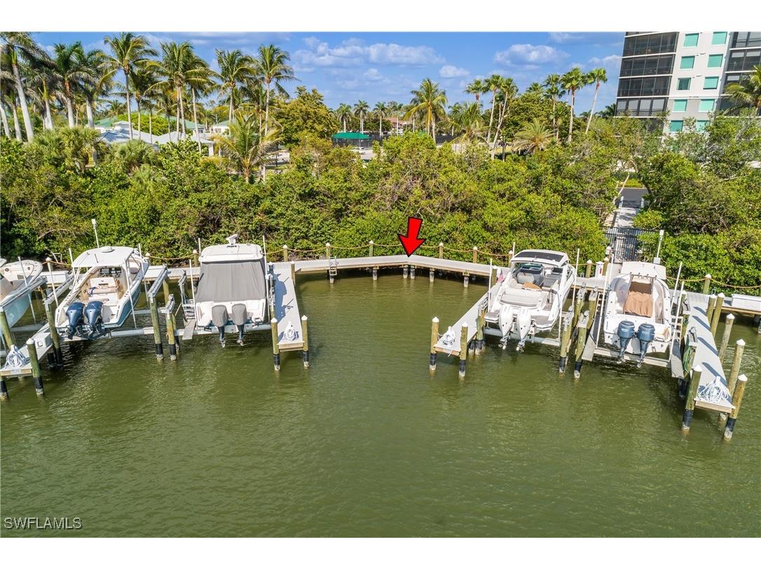 400 Bay Club Drive Naples FL 34110 225040670 image18