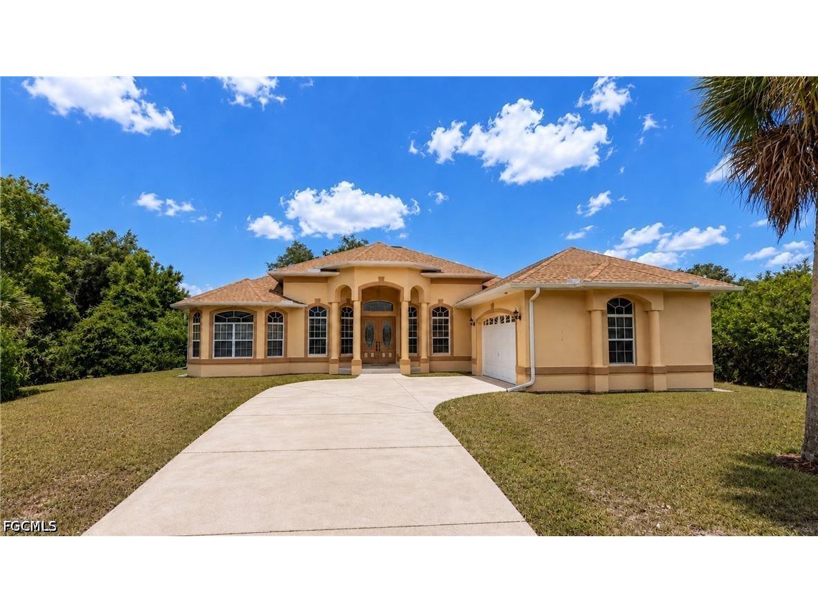 400 Clayton Avenue Lehigh Acres FL 33972 2026021643 image2