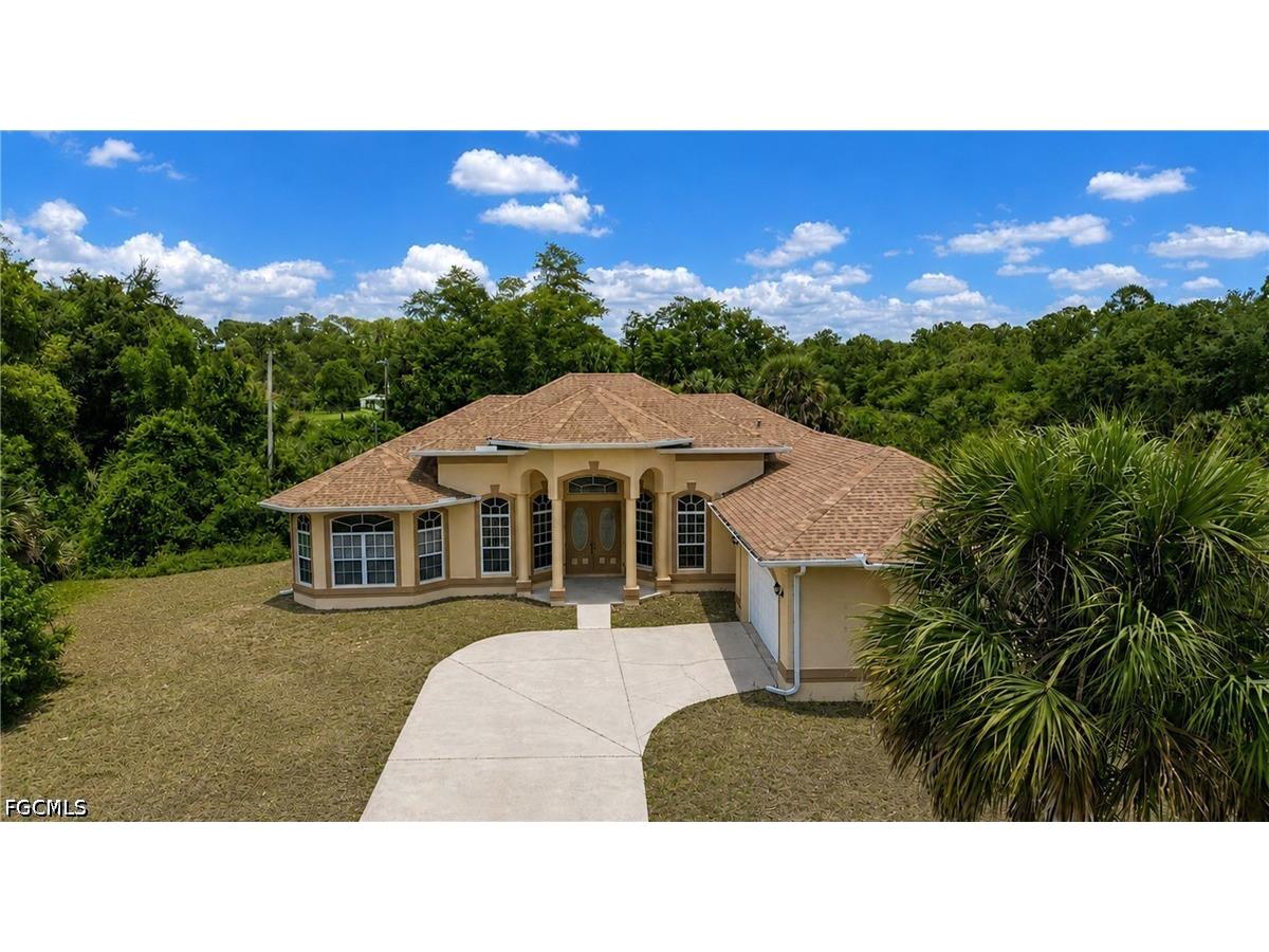 400 Clayton Avenue Lehigh Acres FL 33972 2026021643 image3